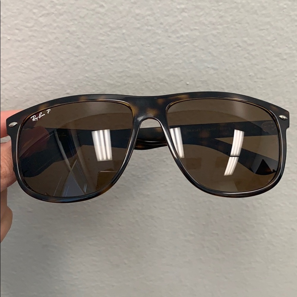 Polarized RayBans in Brown STYLE: RB4147
